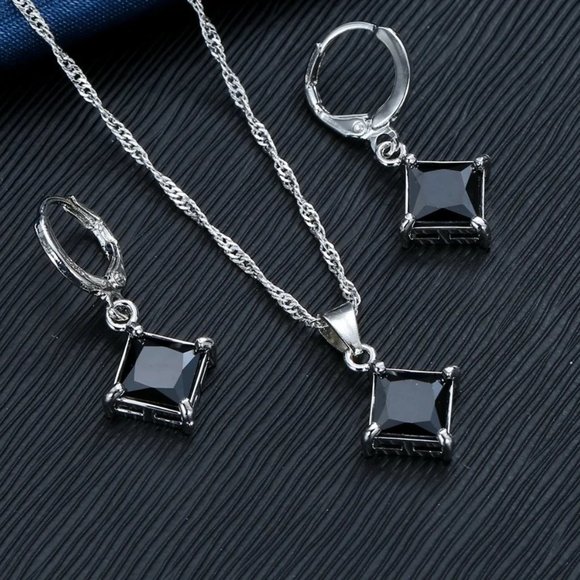 ⭐4pc Bundle Sale⭐ Black Princess Cut Pendant And Earrings w 18" Chain 925 Silver - Picture 4 of 5